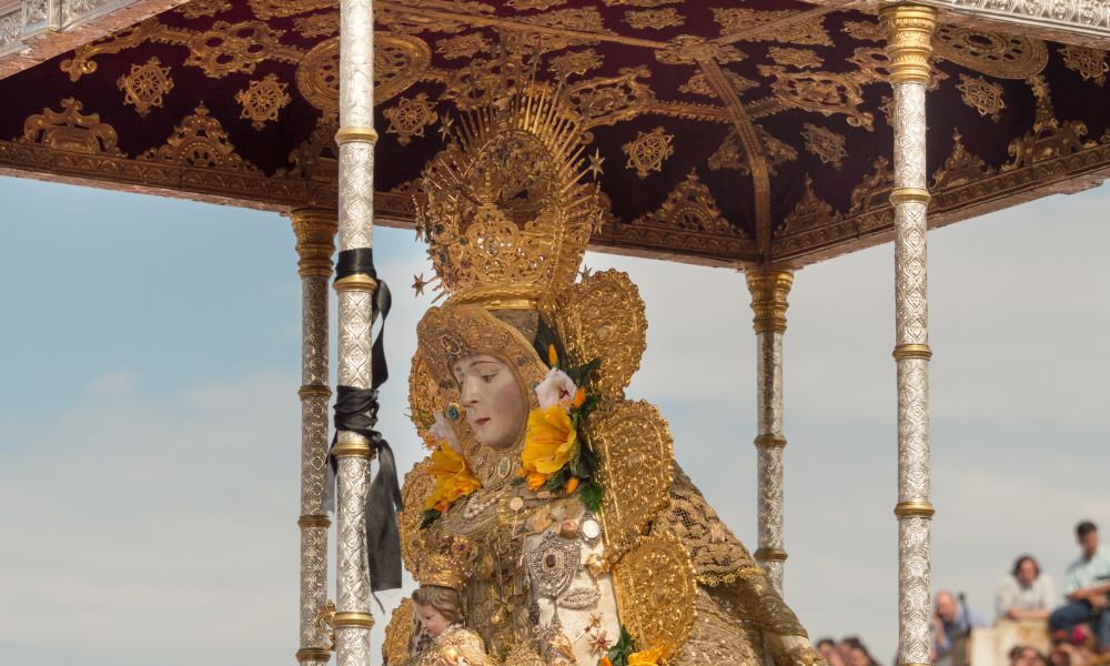 Ilustración de El Salto de la Reja, un momento culminante en la festividad de El Rocío